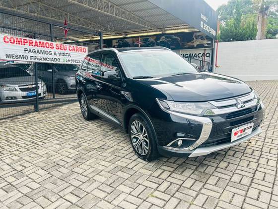 MITSUBISHI OUTLANDER 3.0 GT 4X4 V6 24V GASOLINA 4P AUTOMÁTICO